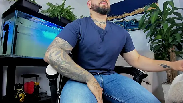 Snapshot of Johnnygrayson1 chatting on 07.24.26 Johnnygrayson1 online show from 07.24.26