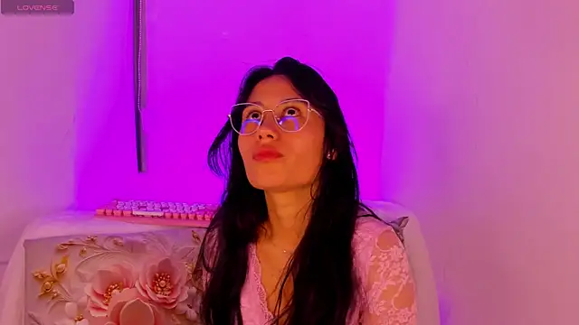 NayeCloud online show from 02.27.26