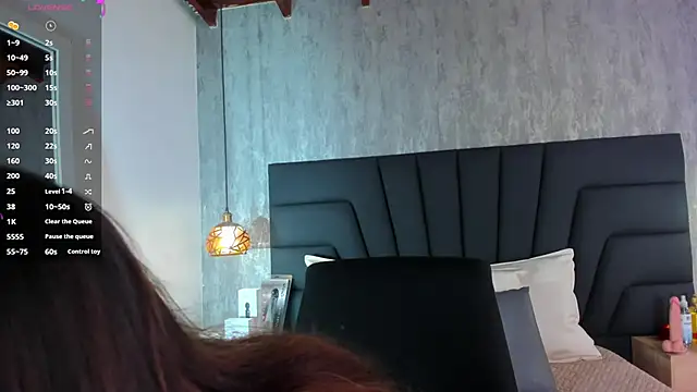 Sabrina Lennox online show from 02.21.25