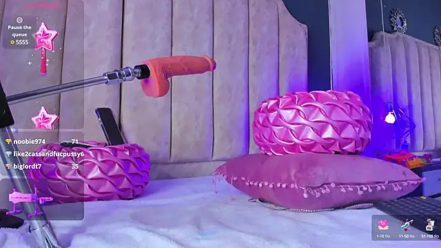 Snapshot of ShanelWest chatting on 02.04.25 ShanelWest online show from 02.04.25