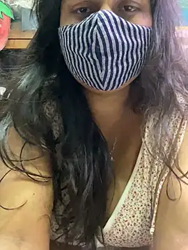 Snapshot of HaaniKaur chatting on 03.03.25 HaaniKaur online show from 03.03.25