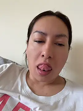 xLadyScarlettx online show from 06.23.26