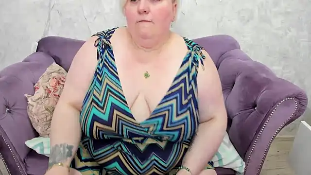 fashiona online show from 02.11.25