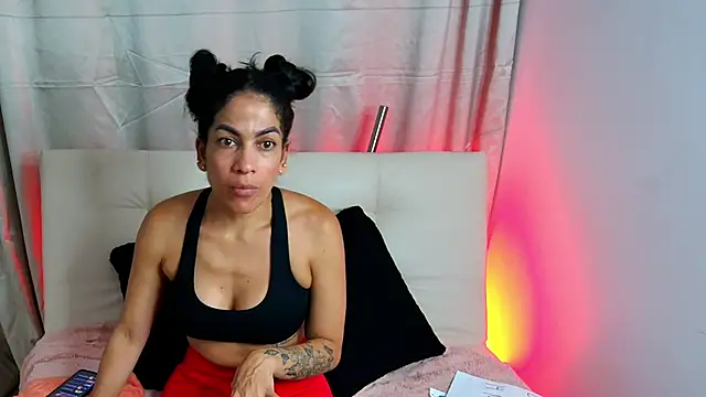 sara smith45 online show from 03.14.25