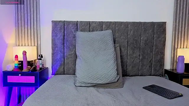 Ema Stone65 online show from 02.14.26