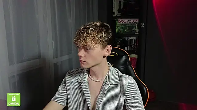 Keytaro online show from 10.15.25