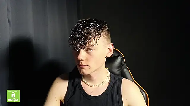 Snapshot of Keytaro chatting on 01.09.26 Keytaro online show from 01.09.26