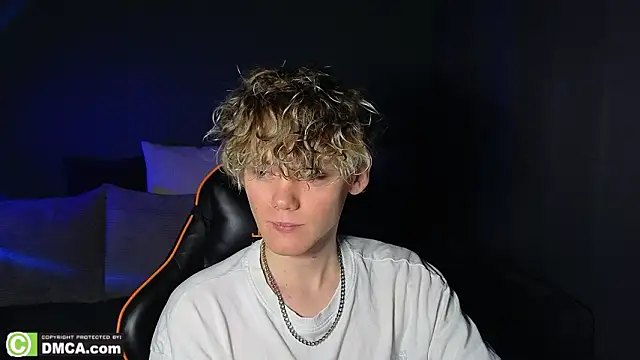 Snapshot of Keytaro chatting on 03.06.26 Keytaro online show from 03.06.26