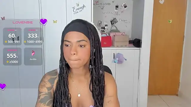 Snapshot of Marce_22 chatting on 04.16.26 Marce 22 online show from 04.16.26