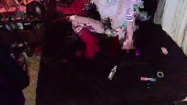 UnCuTupTheBuTT online show from 03.17.26