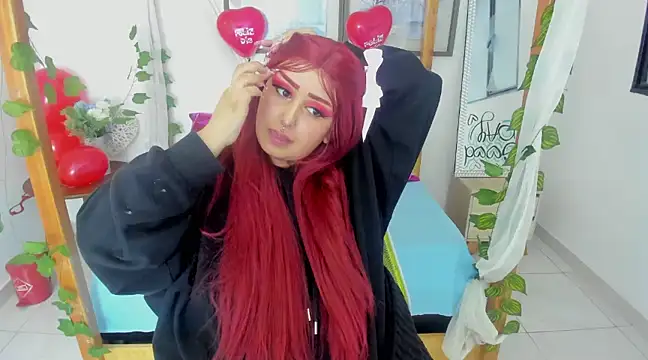 Snapshot of lussyevans24 chatting on 02.16.25 lussyevans24 online show from 02.16.25