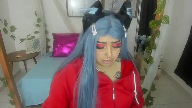 Snapshot of lussyevans24 chatting on 03.06.25 lussyevans24 online show from 03.06.25