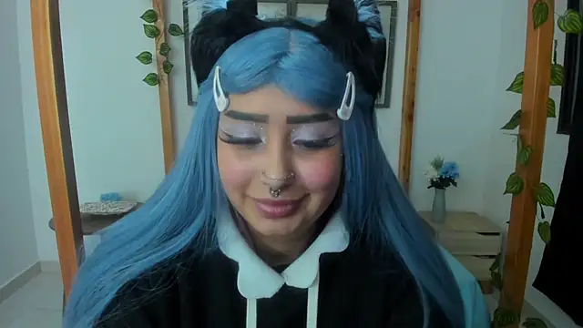 Snapshot of lussyevans24 chatting on 03.21.25 lussyevans24 online show from 03.21.25