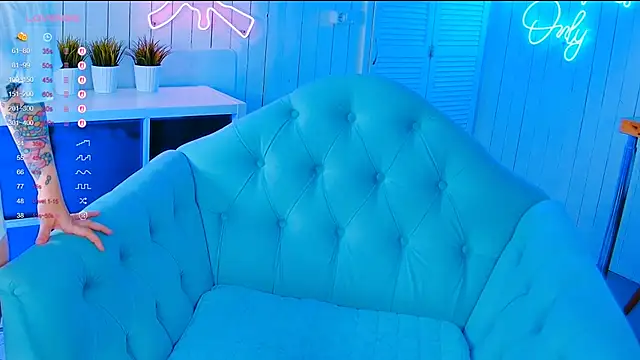 My toys pink online show from 10.24.25