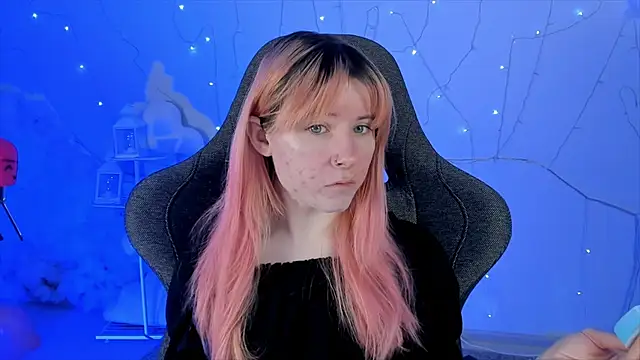 LexiWenford online show from 02.12.25