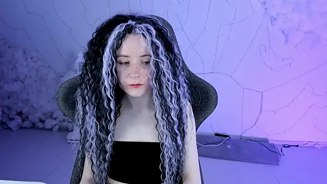 LexiWenford online show from 03.18.25