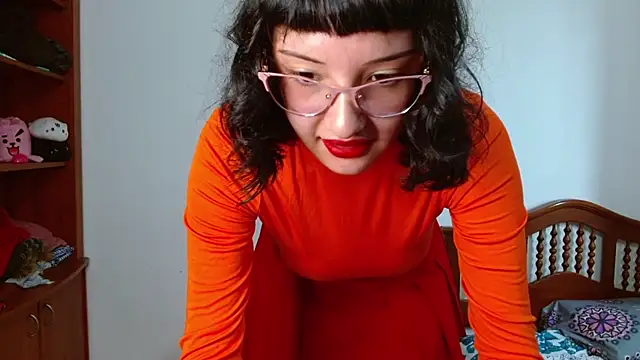 alexaa08 online show from 10.31.25