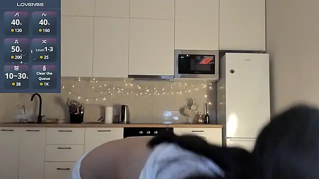 Snapshot of fairy_di chatting on 12.24.24 fairy di online show from 12.24.24