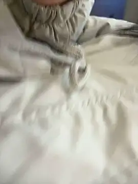 Snapshot of Asia-Melody chatting on 02.17.25 Asia-Melody online show from 02.17.25