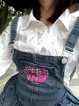 Snapshot of Asia-Melody chatting on 09.12.25 Asia-Melody online show from 09.12.25