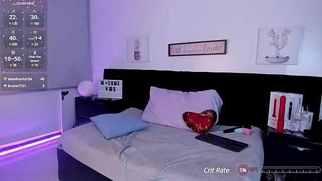 Natasha Kinski online show from 02.12.25