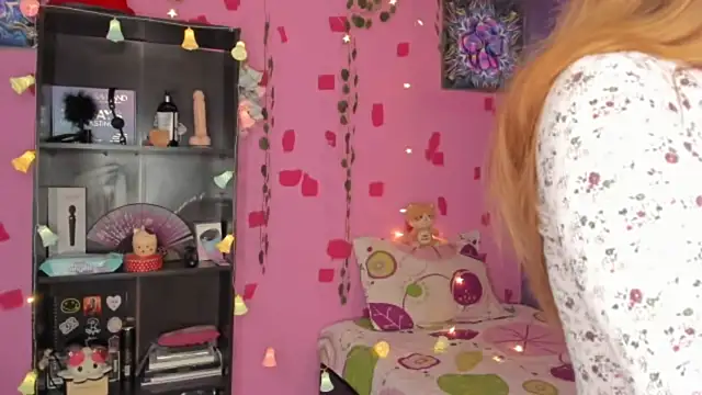 kittyzenn online show from 02.03.25