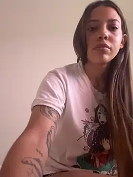 Snapshot of DanielaSaenz0 chatting on 02.03.26 DanielaSaenz0 online show from 02.03.26