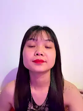 Maeve2k5 online show from 11.08.25