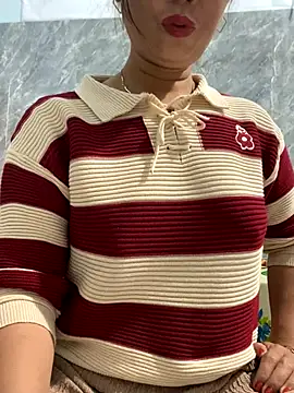 Snapshot of Linaannn chatting on 11.23.25 Linaannn online show from 11.23.25