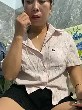 Linaannn online show from 02.17.26