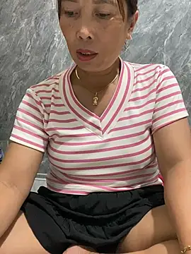 Linaannn online show from 07.07.26