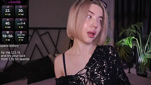 LindaThacker online show from 12.20.25