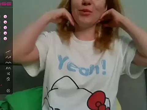 Snapshot of urbadkitty chatting on 01.09.25 urbadkitty online show from 01.09.25