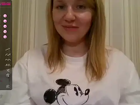 Snapshot of urbadkitty chatting on 01.23.25 urbadkitty online show from 01.23.25