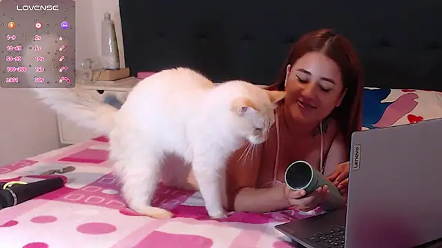 luna palmerau online show from 02.01.25