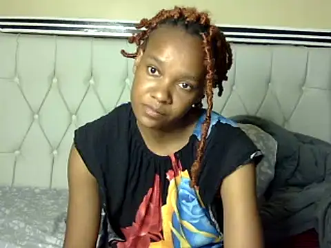 Snapshot of Jay_Vee chatting on 02.19.25 Jay Vee online show from 02.19.25