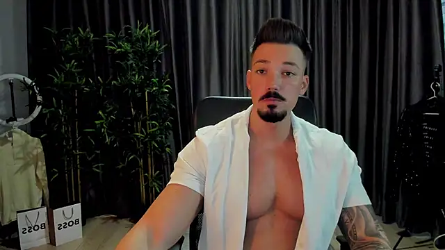 Snapshot of HaydenSpearss chatting on 11.09.25 HaydenSpearss online show from 11.09.25