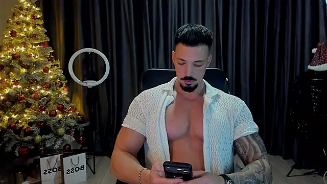 Snapshot of HaydenSpearss chatting on 11.29.25 HaydenSpearss online show from 11.29.25