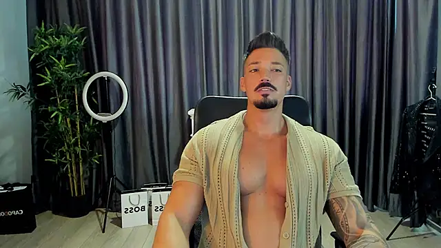 Snapshot of HaydenSpearss chatting on 06.28.26 HaydenSpearss online show from 06.28.26