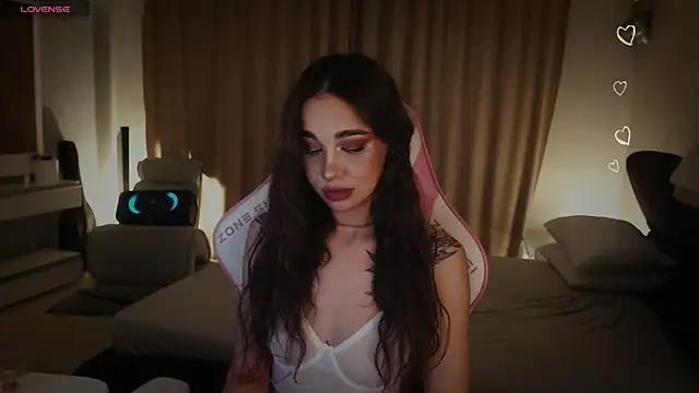 Snapshot of march_mellow chatting on 03.04.25 march mellow online show from 03.04.25