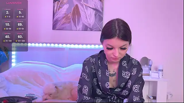 Veronica leal online show from 10.27.25