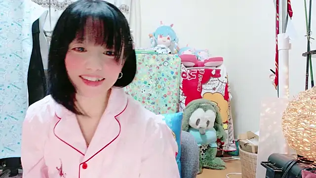 Snapshot of renapiyon8182 chatting on 01.15.25 renapiyon8182 online show from 01.15.25