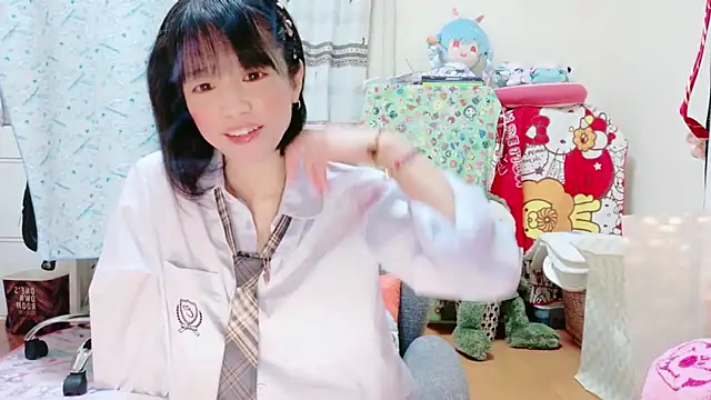 Snapshot of renapiyon8182 chatting on 03.20.25 renapiyon8182 online show from 03.20.25