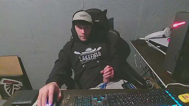 Snapshot of Superoz77 chatting on 12.25.24 Superoz77 online show from 12.25.24