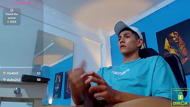 Snapshot of Valerio_20 chatting on 01.05.25 Valerio 20 online show from 01.05.25