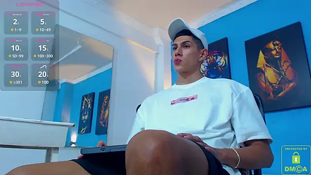 Snapshot of Valerio_20 chatting on 01.24.25 Valerio 20 online show from 01.24.25