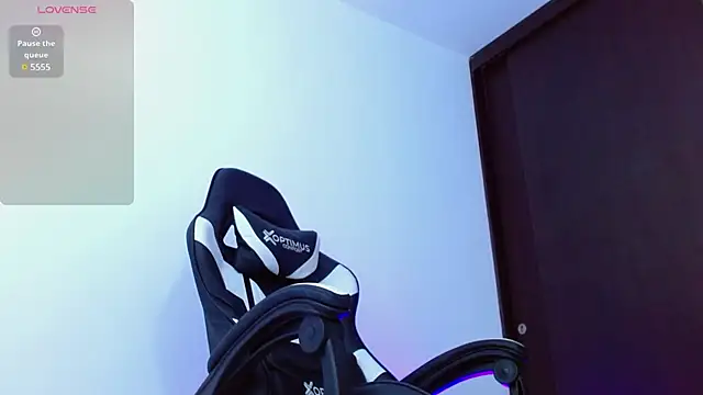 Snapshot of Valerio_20 chatting on 03.11.25 Valerio 20 online show from 03.11.25