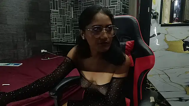 AdelinaMiran90 online show from 03.12.26