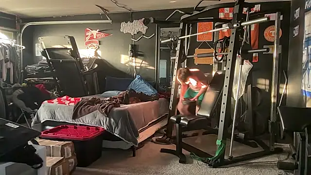 Daddymaddy077 online show from 05.31.26