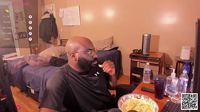 MrChuckDailyXXX online show from 12.07.24